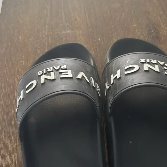 Authentic givenchy - Picture 6 of 6